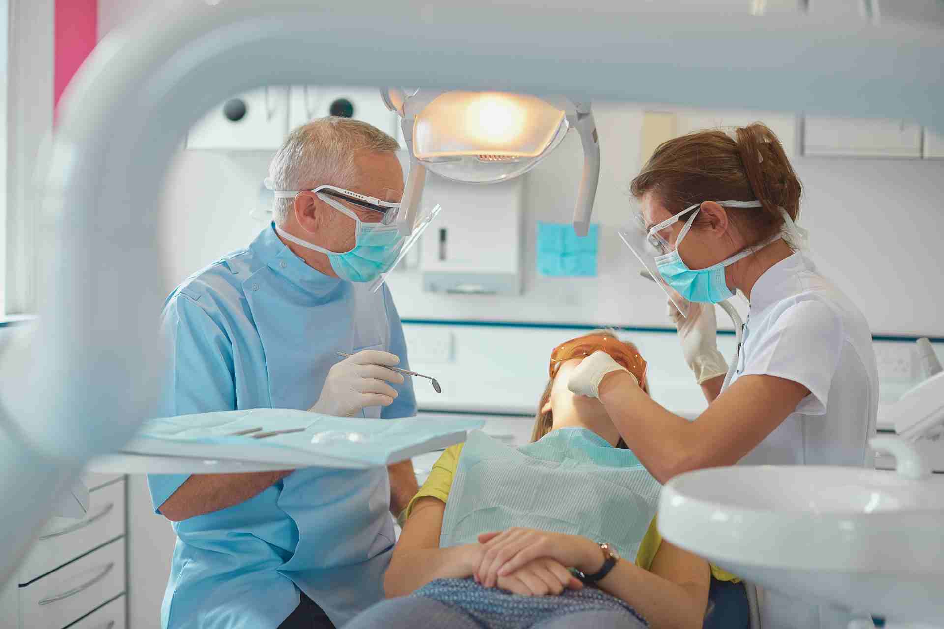Dentist in Inglewood, CA